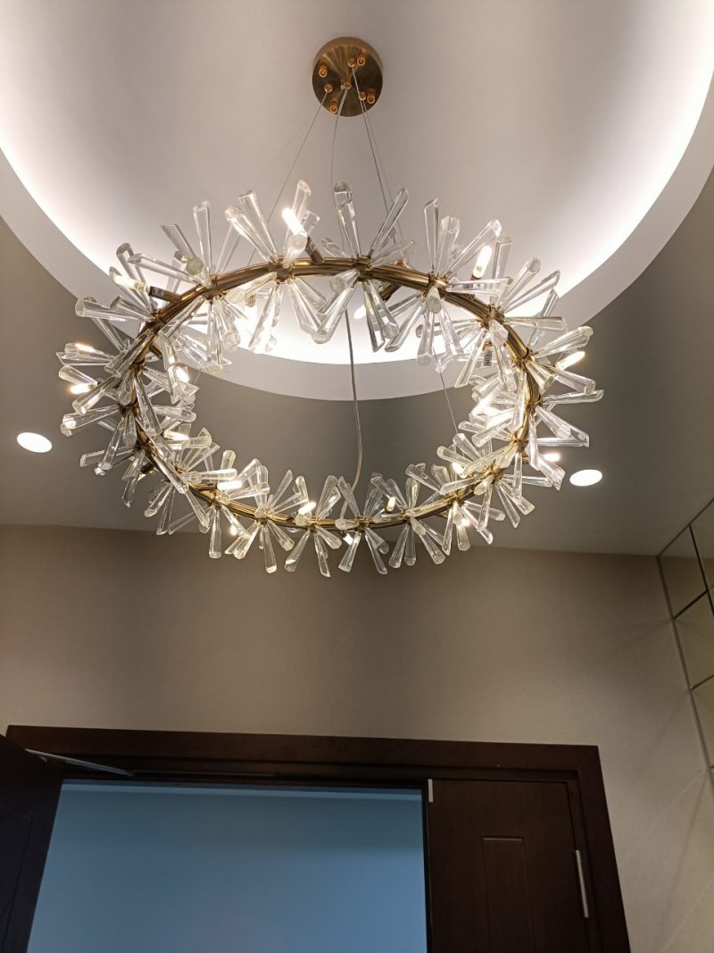 den-chum-phong-khach-ban-an-thiet-ke-vong-hoa-phale-cao-cap-dc-1035