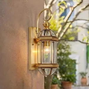 Đèn gắn tường ngoài trời, kim loại đồng phối kính trong VD-103