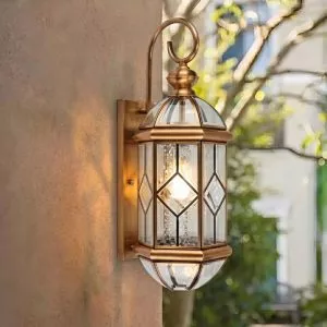 Đèn gắn tường ngoài trời, kim loại đồng phối kính mờ VD-129