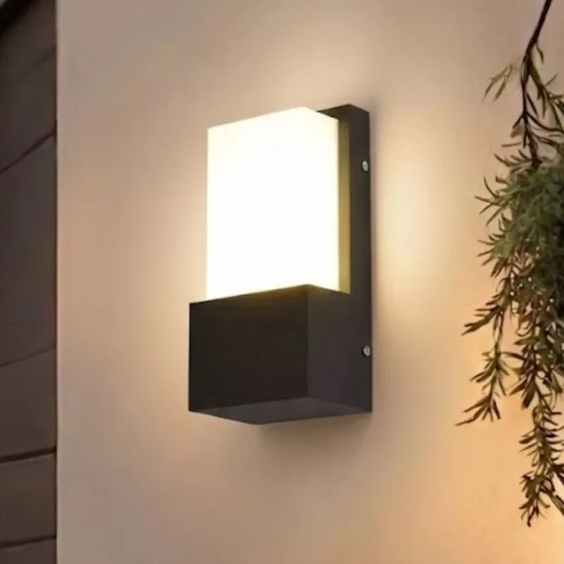 Đèn tường Led hiện đại ngoài trời thiết kế khối chữ nhật VNT-311