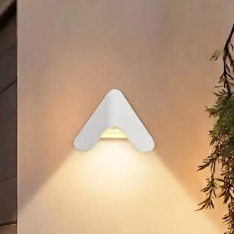Đèn tường Led hiện đại ngoài trời, hắt 1 đầu, thiết kế nghệ thuật VNT-318 - Hình ảnh 2