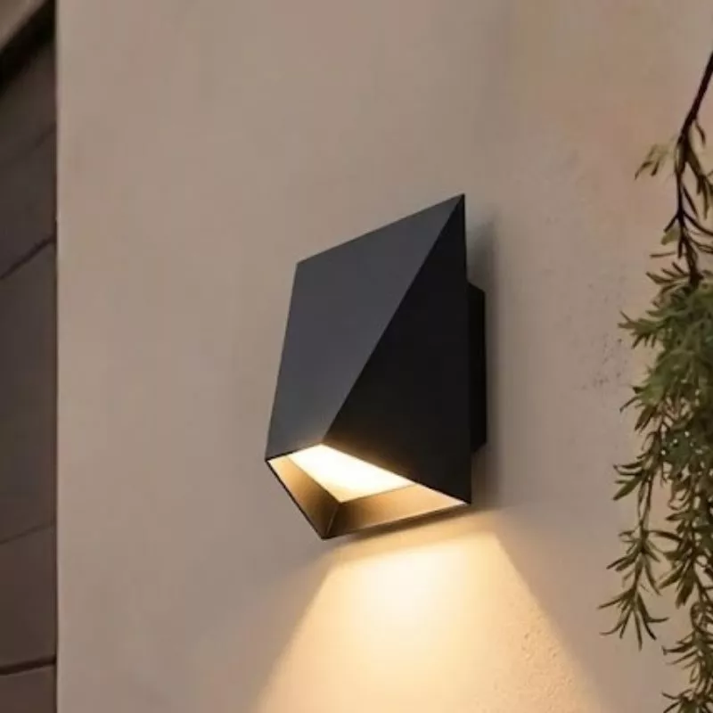Đèn tường Led hiện đại ngoài trời, hắt 1 đầu, thiết kế nghệ thuật VNT-319