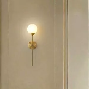 Đèn gắn tường decor, chao thủy tinh đục phối kim loại nghệ thuật VDC-590