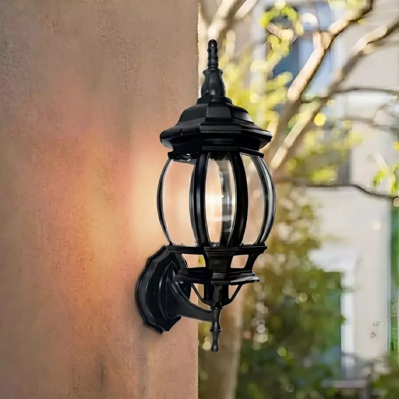 Đèn gắn tường ngoài trời giá rẻ, thiết kế cổ điển VNT-507