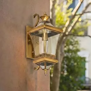 Đèn gắn tường ngoài trời, kim loại đồng phối kính trong VD-122