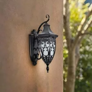 Đèn gắn tường ngoài trời, thiết kế cổ điển VNT-559