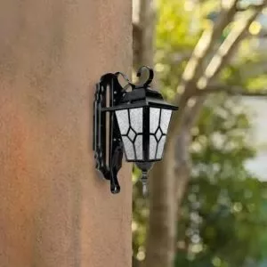 Đèn gắn tường ngoài trời, thiết kế cổ điển VNT-589