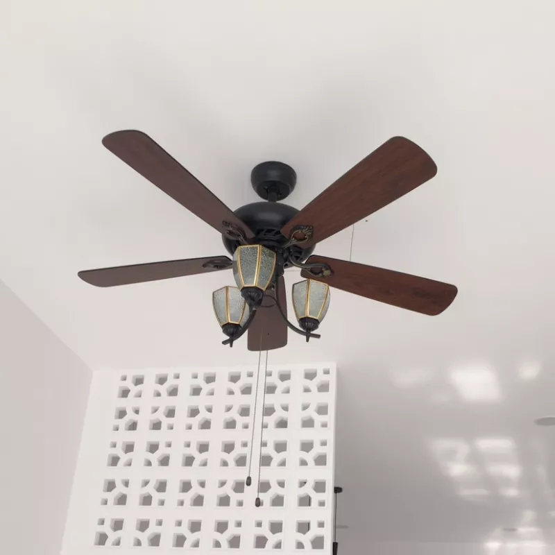Quạt trần đèn, 5 cánh gỗ, thiết kế cổ điển QT-130 - Hình ảnh 4