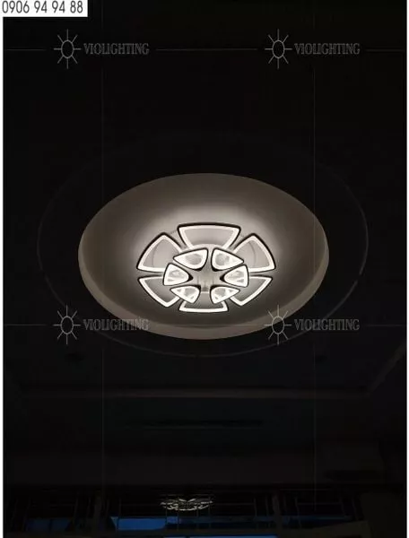 den-op-tran-hien-dai-thiet-ke-hinh-canh-quat-ot-046