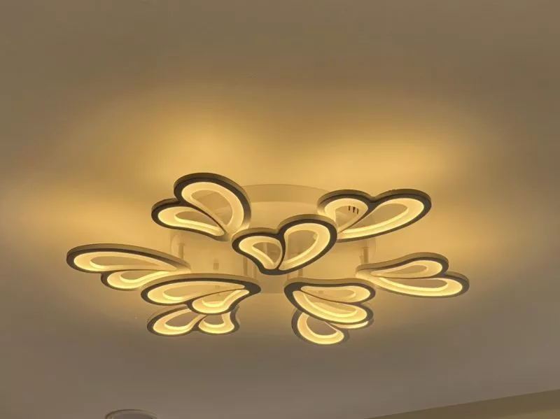 den-op-tran-hien-dai-ot-040