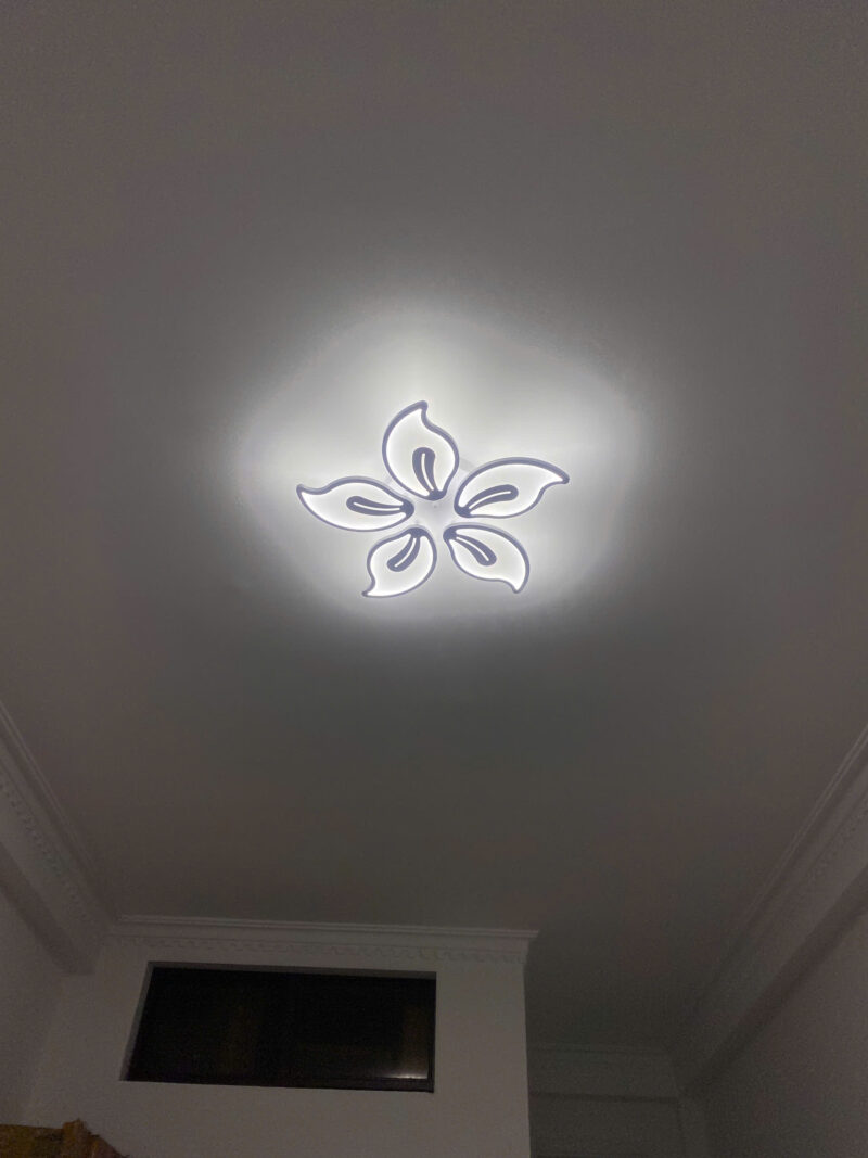 den-op-tran-hien-dai-ot-064